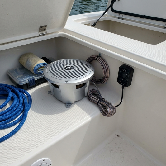 10" 900W Low-Profile Marine Subwoofer System with Built-In Amp